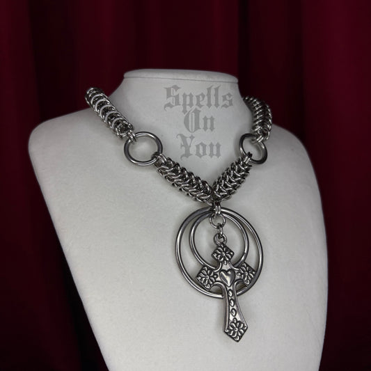 '𝕮𝖊𝖗𝖊𝖒𝖔𝖓𝖞' 𝕮𝖍𝖆𝖎𝖓𝖒𝖆𝖎𝖑 𝕺-𝕽𝖎𝖓𝖌 𝕮𝖔𝖑𝖑𝖆𝖗