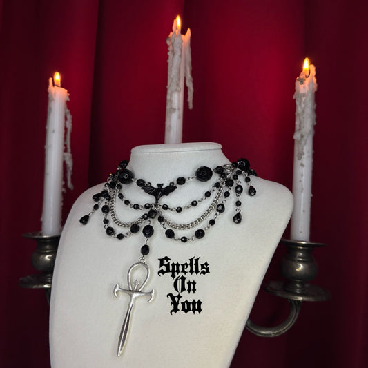 ‘𝕿𝖍𝖊 𝕰𝖙𝖊𝖗𝖓𝖆𝖑’ 𝕭𝖊𝖆𝖉𝖊𝖉 𝕹𝖊𝖈𝖐𝖑𝖆𝖈𝖊