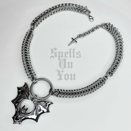 '𝕷𝖔𝖛𝖊 𝕬𝖙 𝕱𝖎𝖗𝖘𝖙 𝕭𝖎𝖙𝖊' 𝕮𝖍𝖆𝖎𝖓𝖒𝖆𝖎𝖑 𝕹𝖊𝖈𝖐𝖑𝖆𝖈𝖊