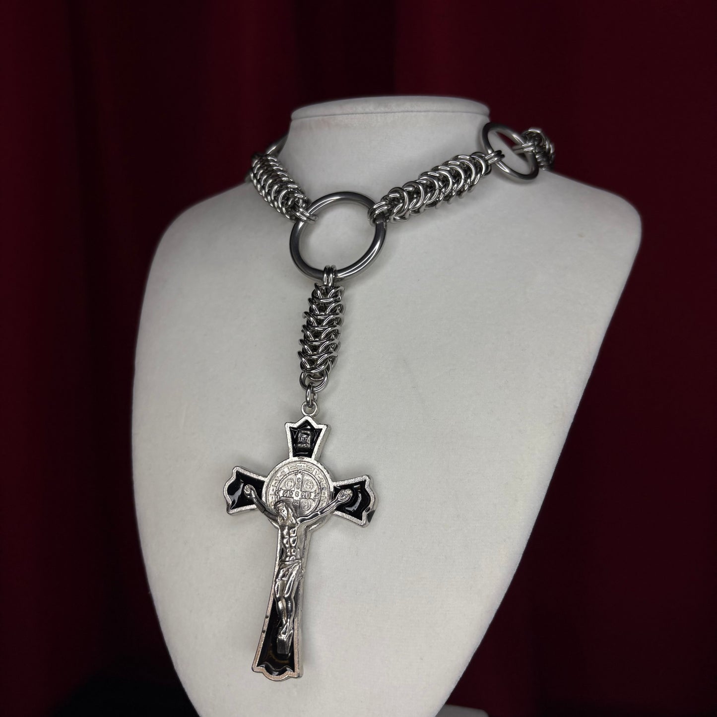 '𝕮𝖗𝖚𝖈𝖎𝖋𝖎𝖝𝖎𝖔𝖓' 𝕮𝖍𝖆𝖎𝖓𝖒𝖆𝖎𝖑 𝕸𝖎𝖓𝖎 𝕽𝖔𝖘𝖆𝖗𝖞