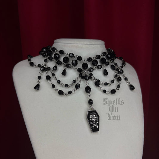 '𝕱𝖚𝖓𝖊𝖗𝖆𝖑 𝕻𝖆𝖗𝖙𝖞' 𝕭𝖊𝖆𝖉𝖊𝖉 𝕮𝖔𝖑𝖑𝖆𝖗