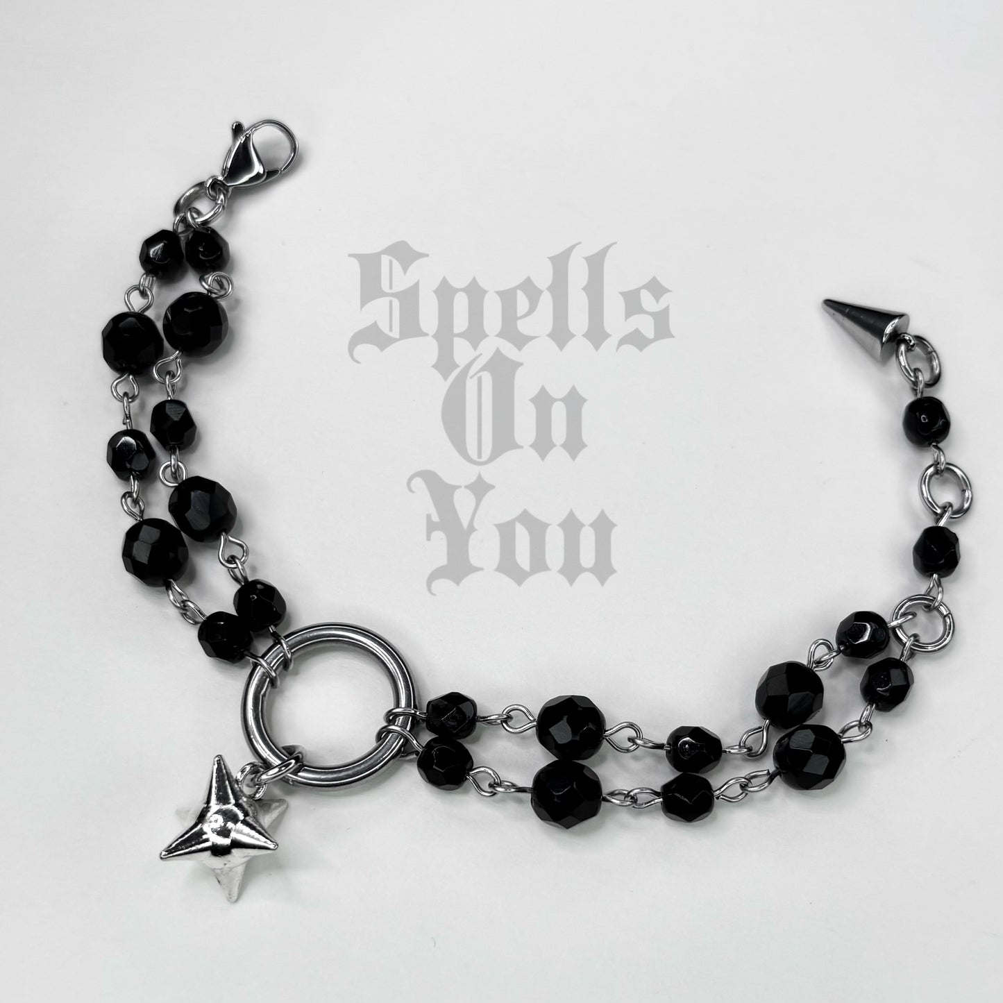 '𝕷𝖔𝖘𝖙 𝕾𝖞𝖒𝖕𝖍𝖔𝖓𝖎𝖊𝖘' 𝕭𝖊𝖆𝖉𝖊𝖉 𝕭𝖗𝖆𝖈𝖊𝖑𝖊𝖙 𝖎𝖓 𝖇𝖑𝖆𝖈𝖐