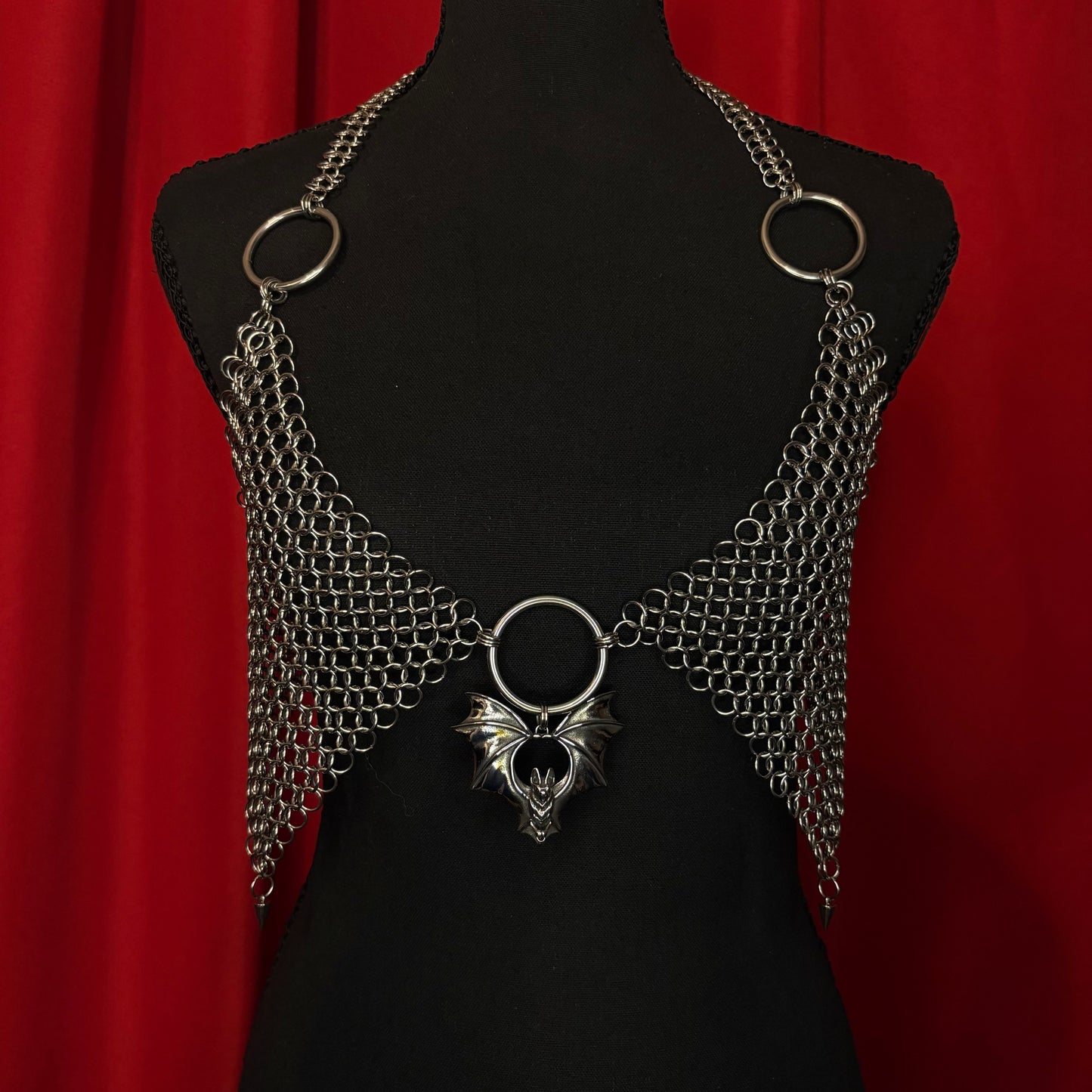𝕹𝖊𝖜 ‘ 𝕷𝖔𝖛𝖊 𝕬𝖙 𝕱𝖎𝖗𝖘𝖙 𝕭𝖎𝖙𝖊 ‘ 𝕮𝖍𝖆𝖎𝖓𝖒𝖆𝖎𝖑 𝕿𝖔𝖕