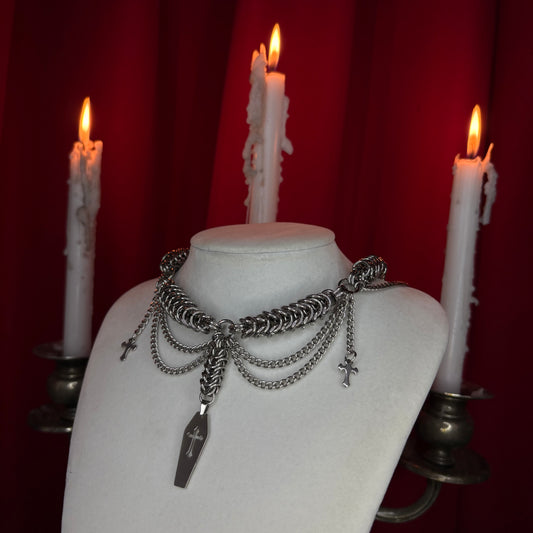 ‘𝖌𝖆𝖑𝖑𝖔𝖜𝖉𝖆𝖓𝖈𝖊’ 𝖈𝖍𝖆𝖎𝖓𝖒𝖆𝖎𝖑 𝖓𝖊𝖈𝖐𝖑𝖆𝖈𝖊