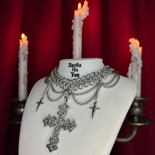 ‘𝕭𝖊𝖌 𝕱𝖔𝖗 𝕸𝖊’ 𝖈𝖍𝖆𝖎𝖓𝖒𝖆𝖎𝖑 𝖈𝖔𝖑𝖑𝖆𝖗