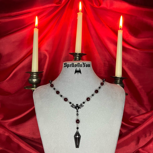 ⋆♱ ‘ Entombed ‘ Mini Rosary Necklace in Red and Black ♱⋆