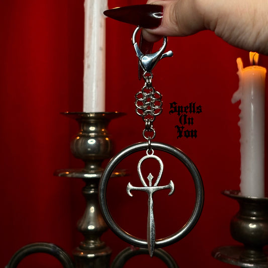 ‘𝕿𝖍𝖊 𝕰𝖙𝖊𝖗𝖓𝖆𝖑’ 𝕮𝖍𝖆𝖎𝖓𝖒𝖆𝖎𝖑 𝕭𝖆𝖌 𝕮𝖍𝖆𝖗𝖒