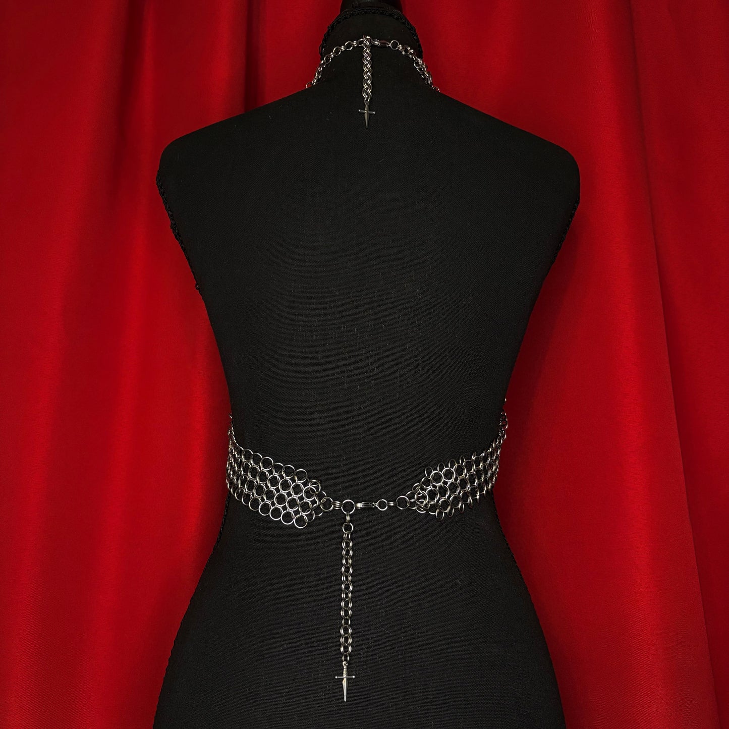 𝕹𝖊𝖜 ‘ 𝕰𝖒𝖕𝖗𝖊𝖘𝖘 ‘ 𝕮𝖍𝖆𝖎𝖓𝖒𝖆𝖎𝖑 𝕿𝖔𝖕 𝖜𝖎𝖙𝖍 𝖈𝖔𝖑𝖑𝖆𝖗