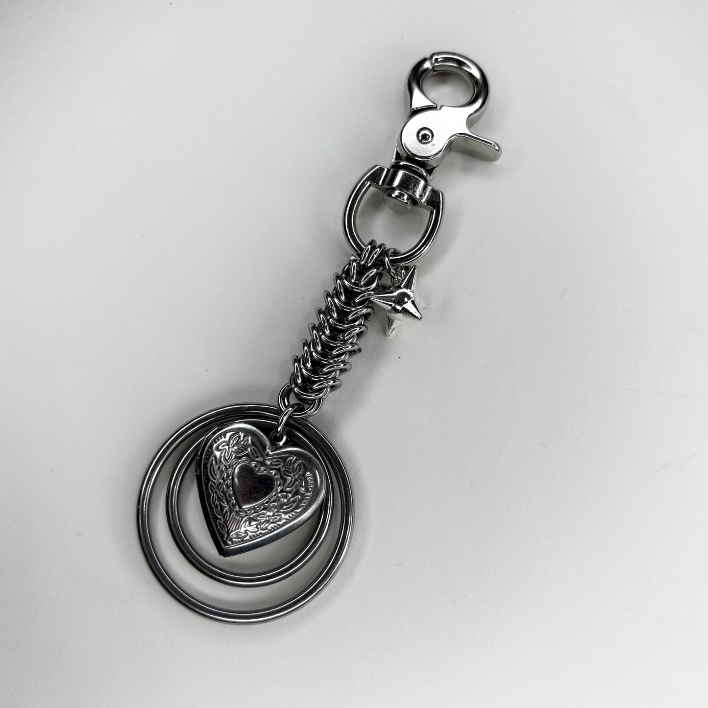 '𝕾𝖙𝖗𝖆𝖓𝖌𝖊 𝕷𝖚𝖛' 𝕺-𝕽𝖎𝖓𝖌 𝕭𝖆𝖌 𝕮𝖍𝖆𝖗𝖒/ 𝕶𝖊𝖞 𝕮𝖍𝖆𝖎𝖓