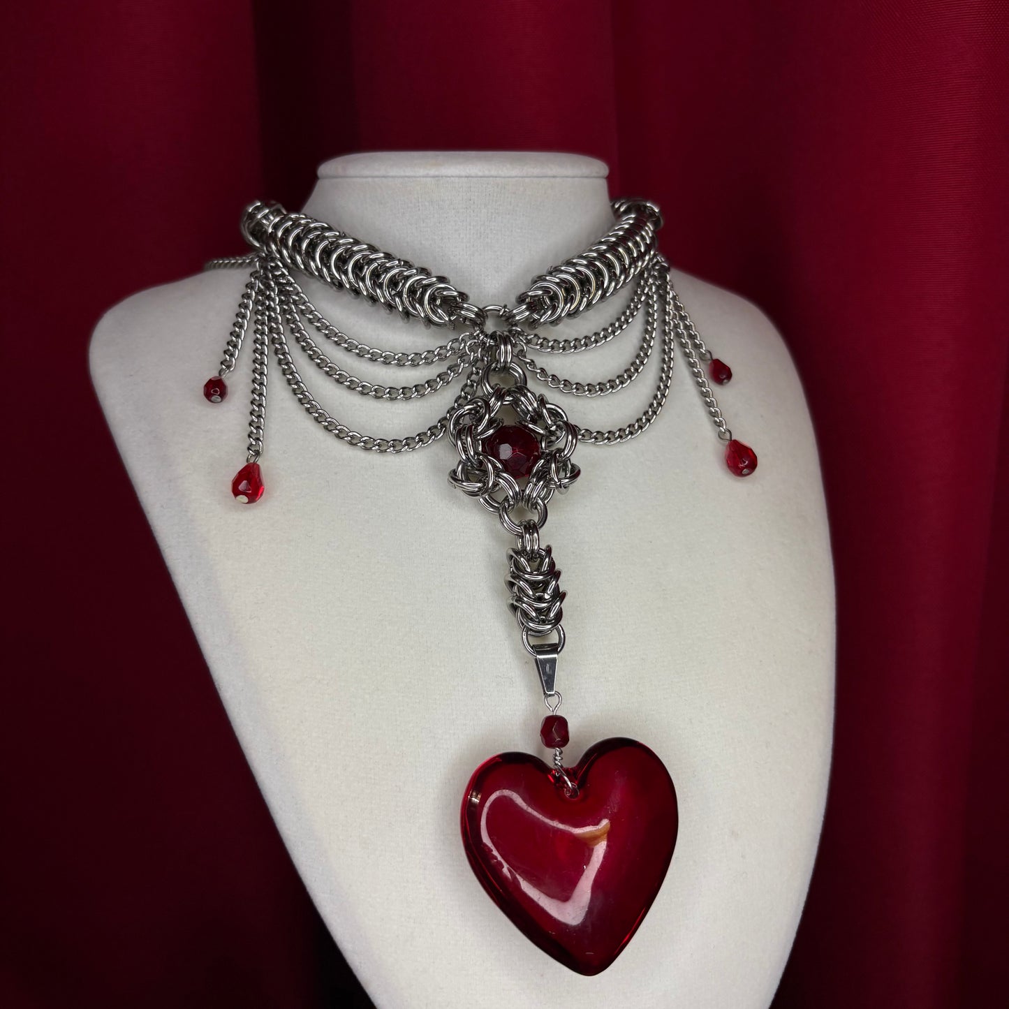 ‘𝖈𝖔𝖗𝖆𝖟ó𝖓 𝖙𝖗𝖎𝖘𝖙𝖊 ‘ 𝕮𝖍𝖆𝖎𝖓𝖒𝖆𝖎𝖑 𝖓𝖊𝖈𝖐𝖑𝖆𝖈𝖊