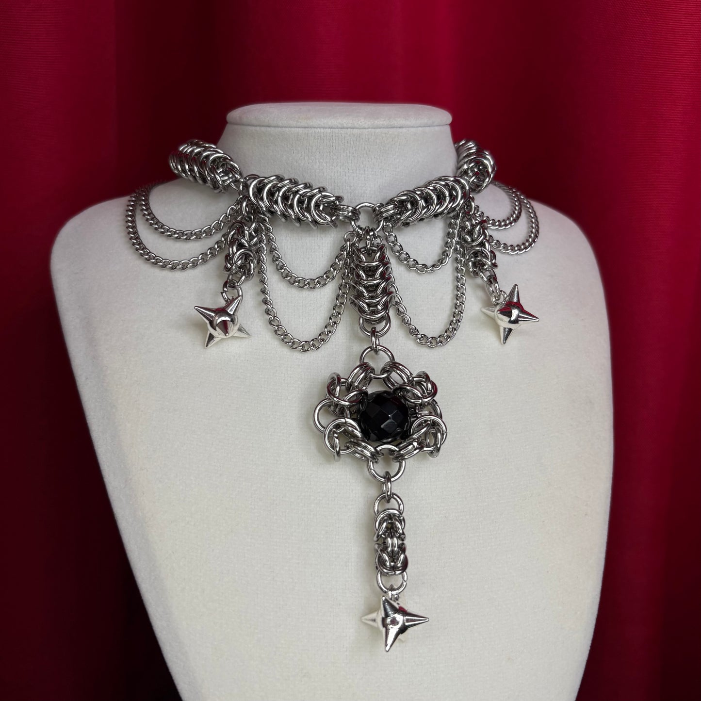 '𝖑𝖔𝖘𝖙 𝖘𝖞𝖒𝖕𝖍𝖔𝖓𝖎𝖊𝖘' 𝖈𝖍𝖆𝖎𝖓𝖒𝖆𝖎𝖑 𝖈𝖔𝖑𝖑𝖆𝖗