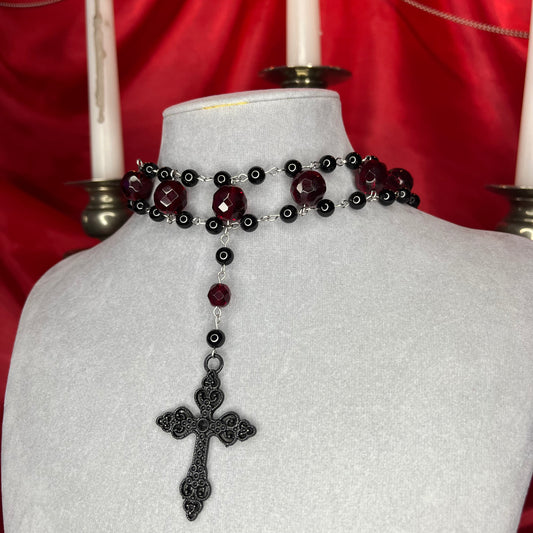 ⋆♱ ‘ Andromeda ‘ Beaded Choker in Black and Red ♱⋆